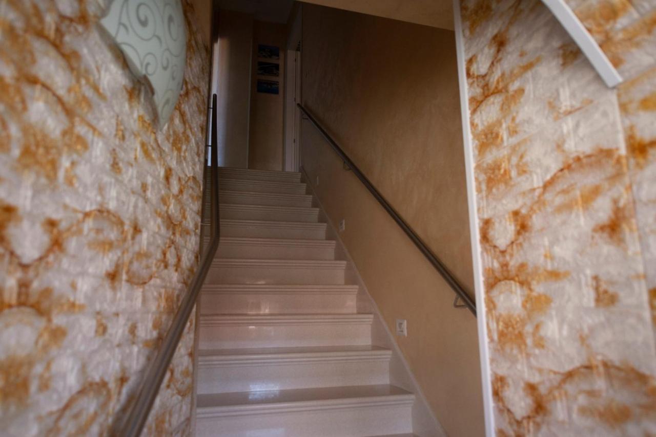La Perla Del Tirreno Bed & Breakfast โตรเปอา ภายนอก รูปภาพ