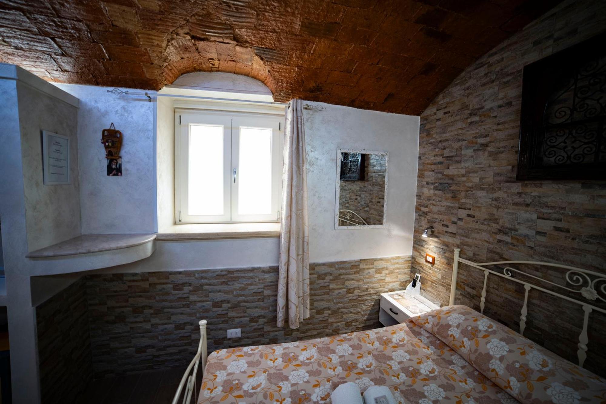 La Perla Del Tirreno Bed & Breakfast โตรเปอา ภายนอก รูปภาพ