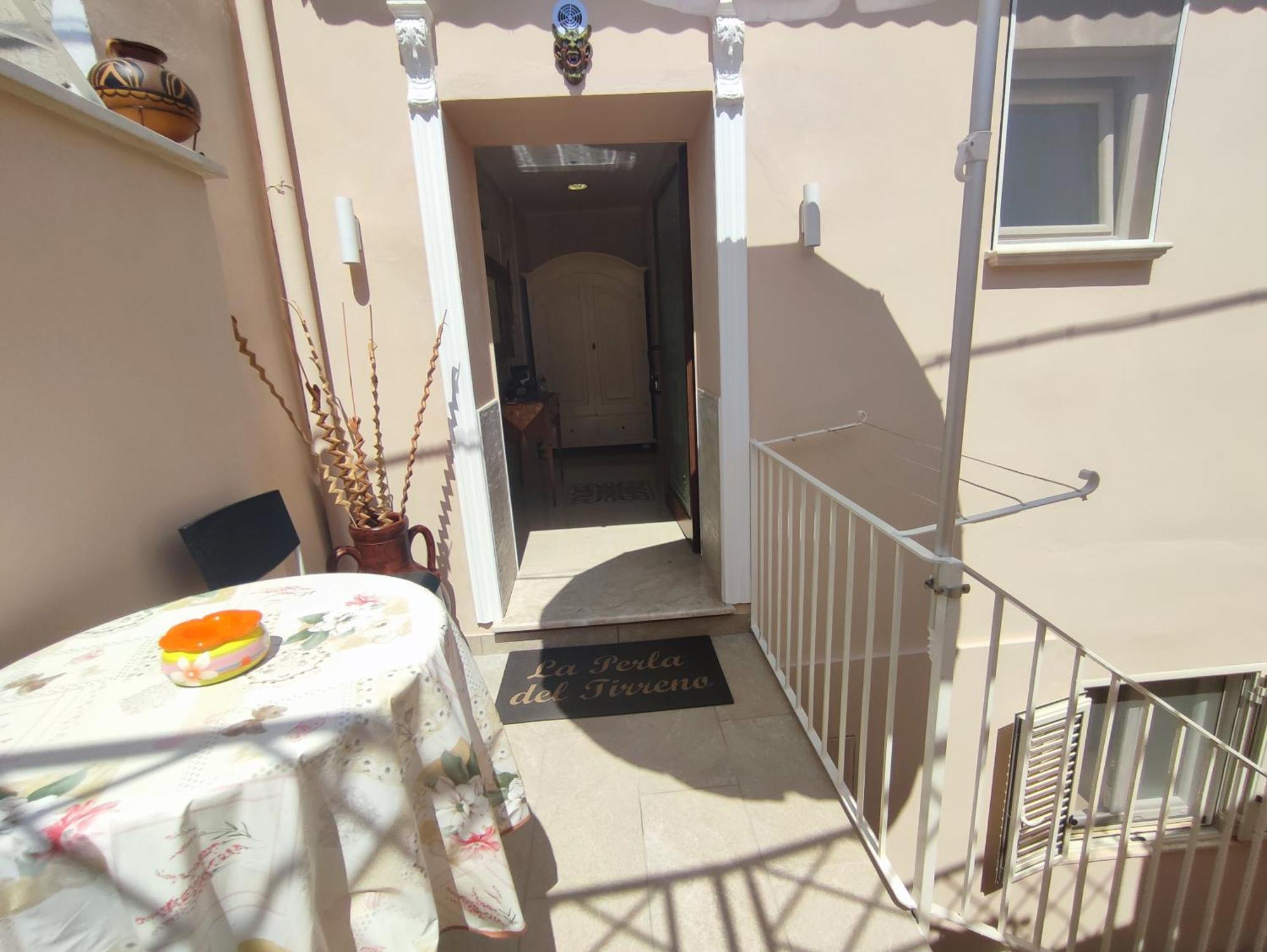 La Perla Del Tirreno Bed & Breakfast โตรเปอา ภายนอก รูปภาพ