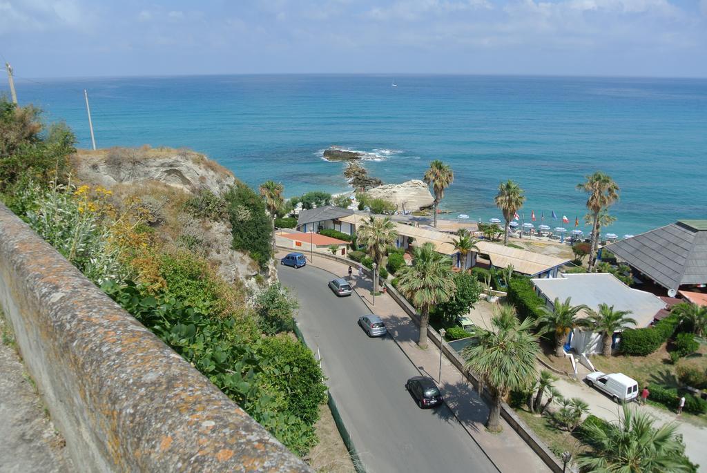 La Perla Del Tirreno Bed & Breakfast โตรเปอา ภายนอก รูปภาพ