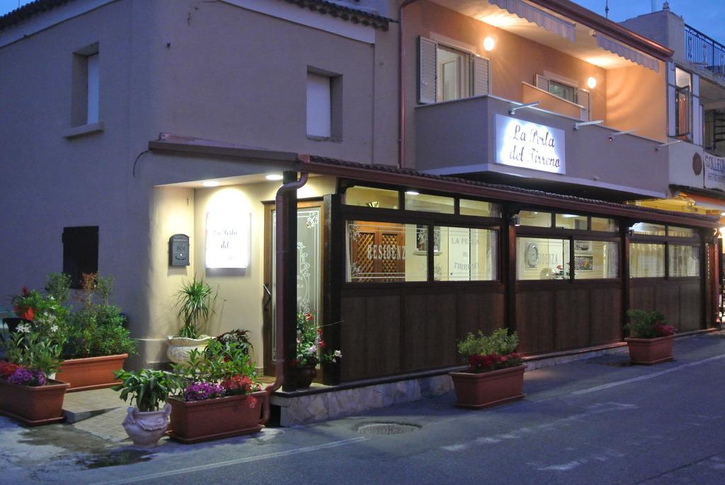 La Perla Del Tirreno Bed & Breakfast โตรเปอา ภายนอก รูปภาพ