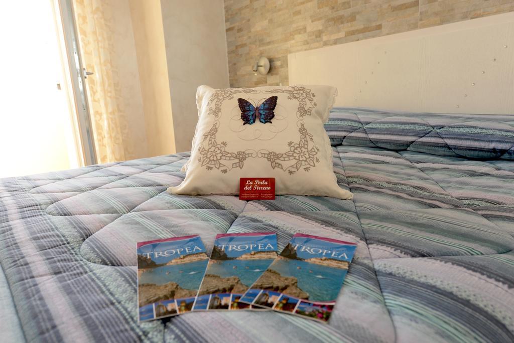 La Perla Del Tirreno Bed & Breakfast โตรเปอา ภายนอก รูปภาพ